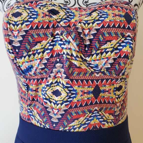 Xhilaration Junior's Strapless Dress EUC - Picture 4 of 6